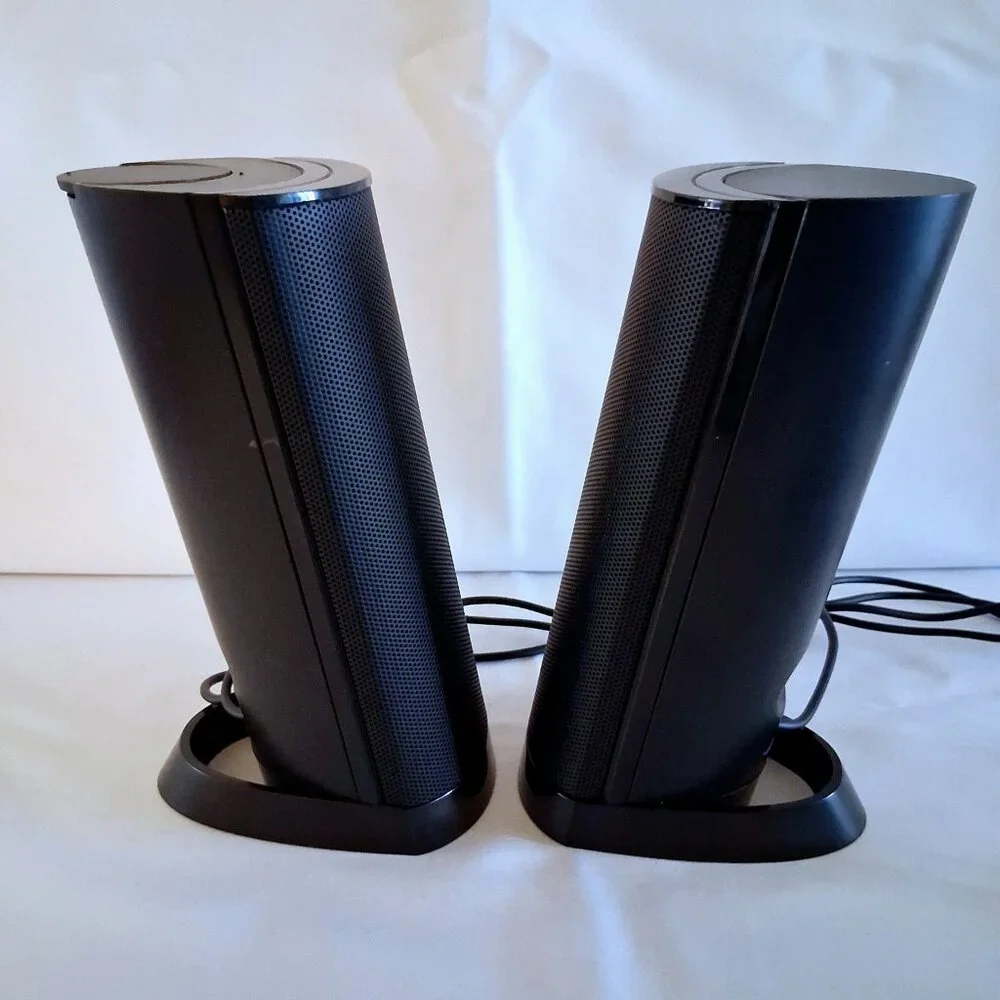 Lot of 3 Electronics: Speakers, Webcam, And DVI-A to VGA Adapter.